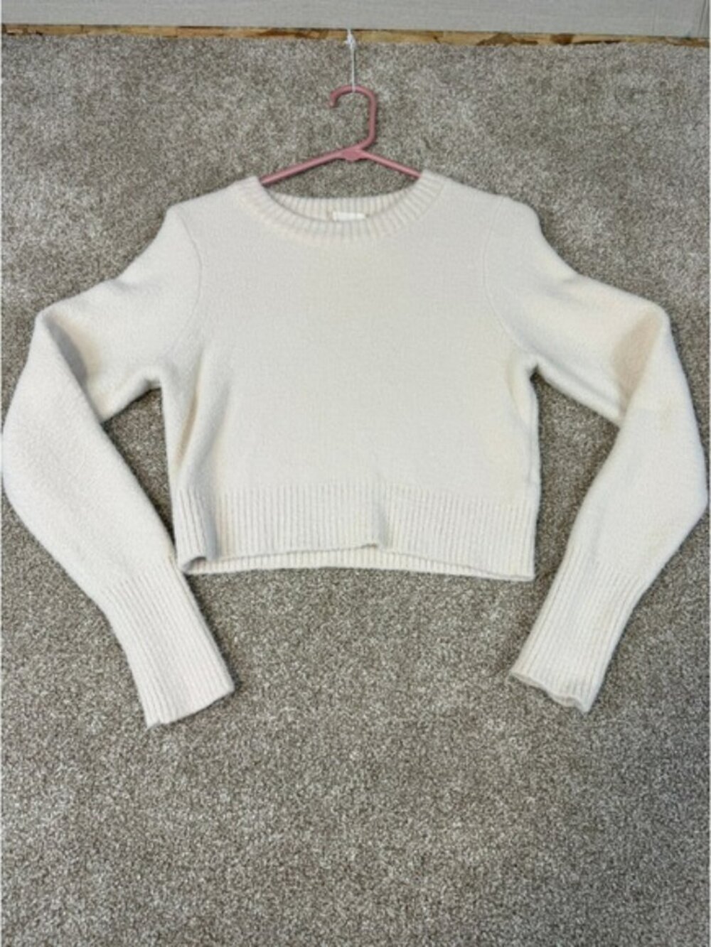 Altar'd State Womens Small Cream Fuzzy Cropped Crew Neck Sweater Chunky Cozy S